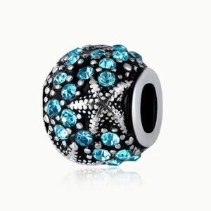 Sparkly Blue Rhinestone Starfish Themed Women's Fashion Bracelet Charm Pendant
